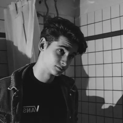 Listen to Sépia, watch music videos, read bio, see tour dates & more!