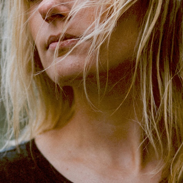 Julie Riviera's avatar