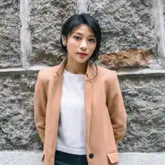 收听 Clara 李昭贤、观看音乐视频、阅读小传、查看巡演日期等 ！
