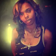 Escucha a Teety Blue, mira videos musicales, lee su biografía, consulta las fechas de las gira y más.