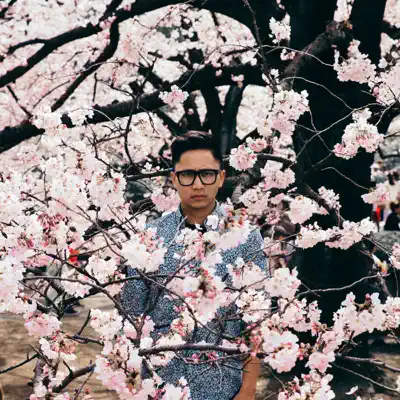 Listen to Gunnarolla, watch music videos, read bio, see tour dates & more!