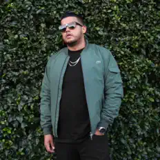 Dengarkan Chubby Fly, tonton video musik, baca bio, lihat tanggal tur & lainnya!