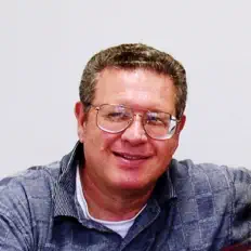Posłuchaj wykonawcy John M Graham, obejrzyj teledyski, przeczytaj biografię, zobacz daty tras koncertowych i nie tylko!