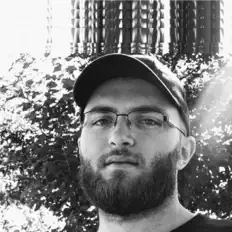 Poslechněte si interpreta Botezatoru', sledujte hudební videa, přečtěte si životopis, podívejte se na data turné a další informace.