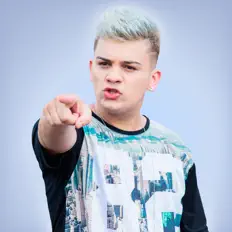 MC LB을(를) 듣고, 뮤직 비디오를 보고, 약력을 읽고, 투어 일정 등을 확인하세요!