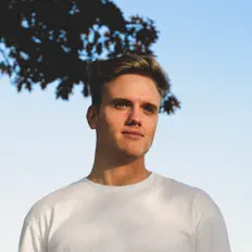 Dengarkan Michael Amani, tonton video musik, baca bio, lihat tanggal tur & lainnya!