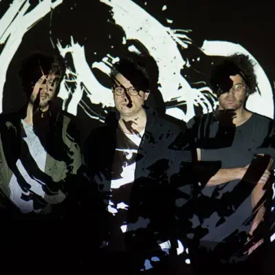 Listen to Szun Waves, watch music videos, read bio, see tour dates & more!