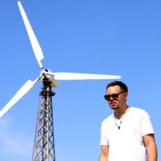 Escucha a Mushroom Lab, mira videos musicales, lee su biografía, consulta las fechas de las gira y más.