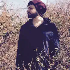 Poslechněte si interpreta Cory Singer, sledujte hudební videa, přečtěte si životopis, podívejte se na data turné a další informace.