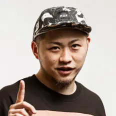 KAWMANを聴いたり、ミュージックビデオを鑑賞したり、経歴やツアー日程などを確認したりしましょう！