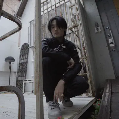 Listen to YEONG, watch music videos, read bio, see tour dates & more!