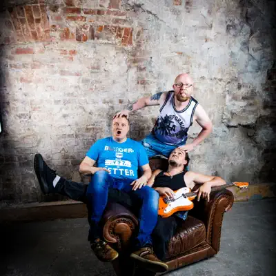 Listen to Брызги, watch music videos, read bio, see tour dates & more!