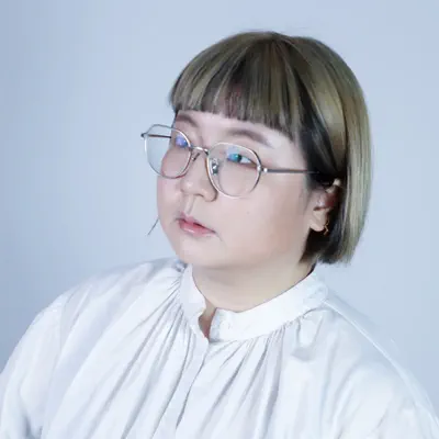 Listen to Han Jung In, watch music videos, read bio, see tour dates & more!