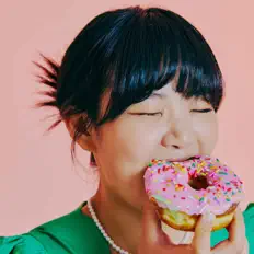 聆聽 GAEUN、觀看音樂影片、閱讀小傳、查看巡演日期等！