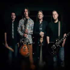 Listen to Aerodrom, watch music videos, read bio, see tour dates & more!