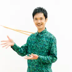 Listen to Akira Jimbo, watch music videos, read bio, see tour dates & more!