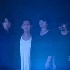 Poslechněte si interpreta asobius, sledujte hudební videa, přečtěte si životopis, podívejte se na data turné a další informace.