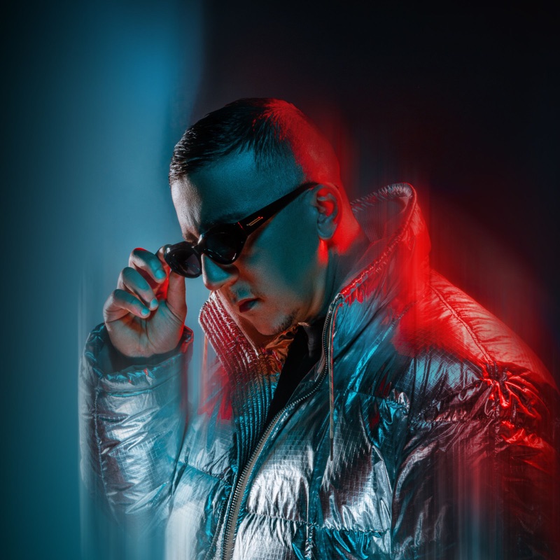 Song - Mais t'es hein (feat. MRC) - DJ Kayz