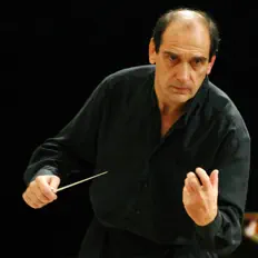收听 Emil Tabakov、观看音乐视频、阅读小传、查看巡演日期等 ！
