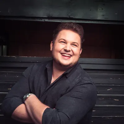 Listen to Harry Laffontien, watch music videos, read bio, see tour dates & more!
