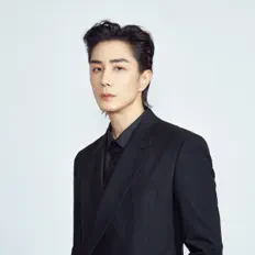 聆聽 李承鉉、觀看音樂影片、閱讀小傳、查看巡演日期等！