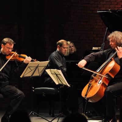 Listen to Munich Piano Trio, watch music videos, read bio, see tour dates & more!