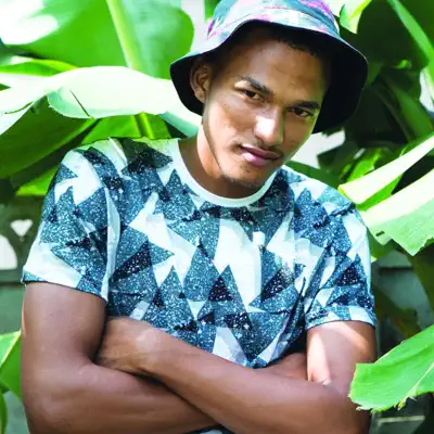 Listen to Dominowe, watch music videos, read bio, see tour dates & more!
