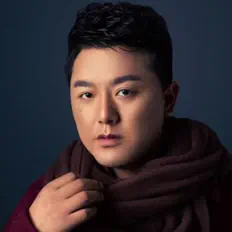 Posłuchaj wykonawcy ATONG, obejrzyj teledyski, przeczytaj biografię, zobacz daty tras koncertowych i nie tylko!