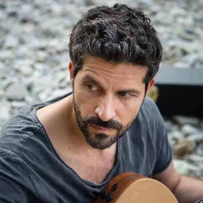 Listen to Pasquale Aleardi, watch music videos, read bio, see tour dates & more!