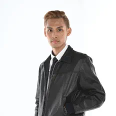Dengarkan Syazwan Syahmi, tonton video musik, baca bio, lihat tanggal tur & lainnya!