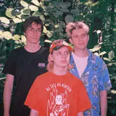 Poslechněte si interpreta марта., sledujte hudební videa, přečtěte si životopis, podívejte se na data turné a další informace.