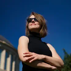 Escucha a Slow Sunset, mira vídeos musicales, lee la biografía, consulta fechas de giras y mucho más.