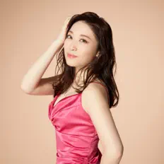 Listen to Minami Kuribayashi, watch music videos, read bio, see tour dates & more!