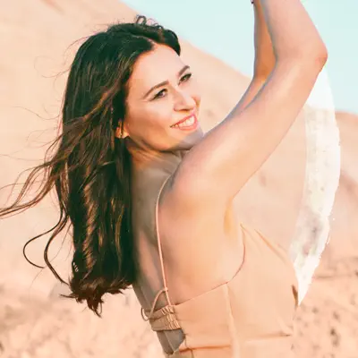 Listen to Marilia, watch music videos, read bio, see tour dates & more!