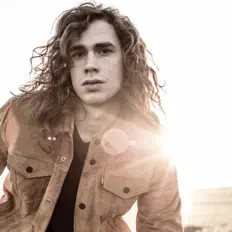 Listen to Lucas Hamming, watch music videos, read bio, see tour dates & more!