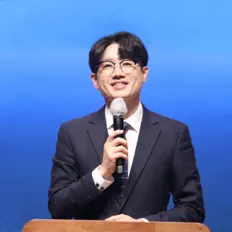 Listen to Son Kyung Min, watch music videos, read bio, see tour dates & more!
