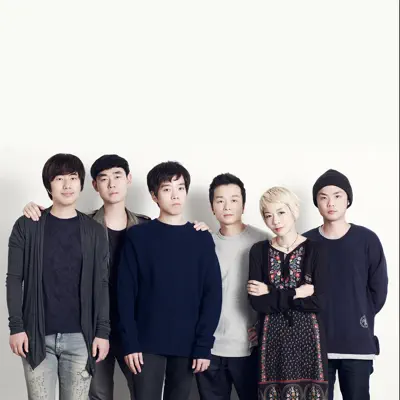 聆聽 로로스、觀看音樂影片、閱讀小傳、查看巡演日期等！