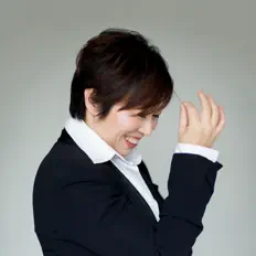 收听 张弦、观看音乐视频、阅读小传、查看巡演日期等 ！