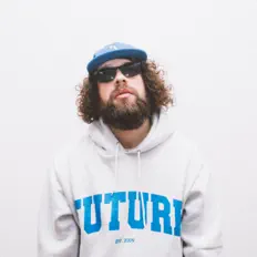 Curly dinle, müzik videolarını izle, biyografisini oku, tur tarihlerini ve daha fazlasını gör!