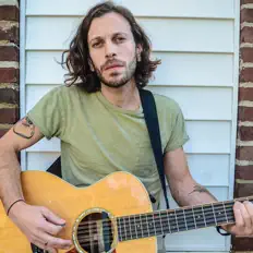 Ascolta Danny Black, guarda video musicali, leggi la biografia, vedi le date del tour & altro!