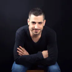Listen to Ovidi Adlert, watch music videos, read bio, see tour dates & more!