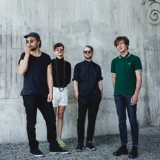 Simian Ghost सुनें, म्यूज़िक वीडियो देखें, बायो पढ़ें, दौरे की तारीखें और बहुत कुछ देखें!