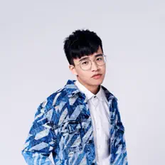 收听 郑可强、观看音乐视频、阅读小传、查看巡演日期等 ！