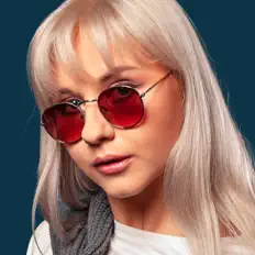 Listen to Анна Бурова, watch music videos, read bio, see tour dates & more!