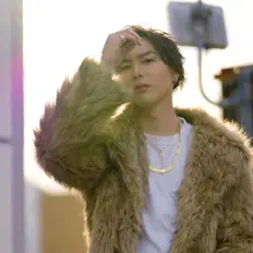 Ascolta Shiota Masaki, guarda video musicali, leggi la biografia, vedi le date del tour & altro!