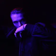 Listen to Юный, watch music videos, read bio, see tour dates & more!