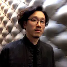 Kokeを聴いたり、ミュージックビデオを鑑賞したり、経歴やツアー日程などを確認したりしましょう！