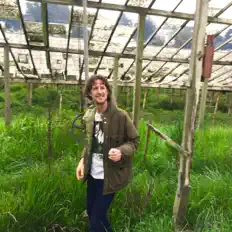 聆聽 Mike Donovan、觀看音樂影片、閱讀小傳、查看巡演日期等！