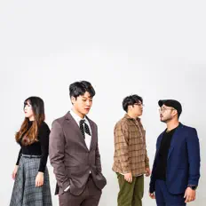 Escucha a MAAT, mira videos musicales, lee su biografía, consulta las fechas de las gira y más.