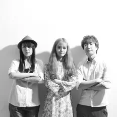 Écoutez 백합유리잔, regardez des vidéoclips, lisez la biographie, consultez les dates de tournée et plus encore !